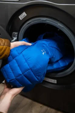 Nettoyant pour duvet et synthétique (225 ml/3 lavages)